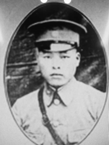 李輝勻